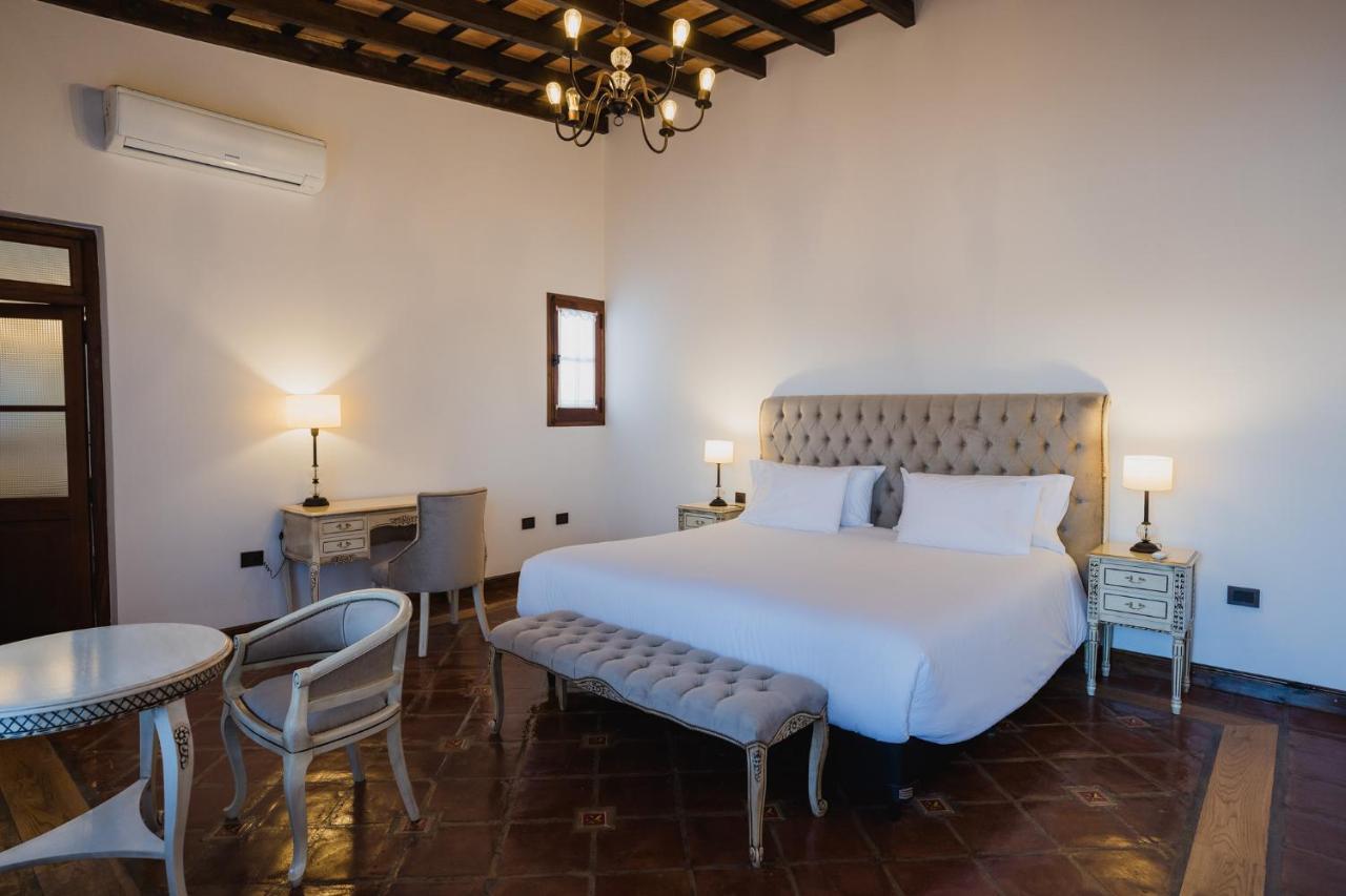 Iraola Hotel Boutique Cafayate Exterior photo