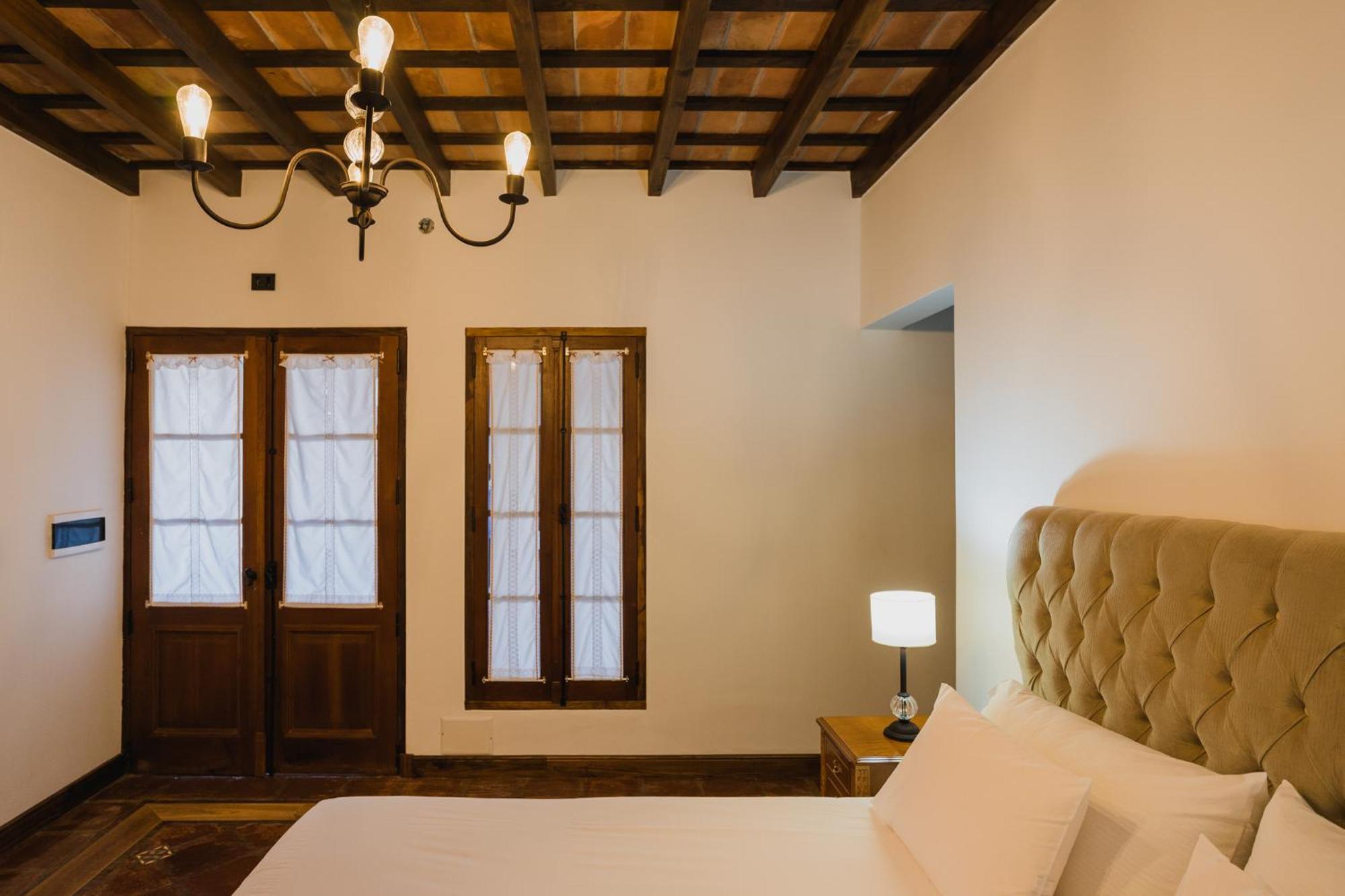 Iraola Hotel Boutique Cafayate Room photo